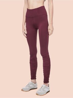 LULULEMON ✘ Ready To Rulu Tight 28 Dark Adobe Ruched Leg High Rise 8 Yoga Maroon